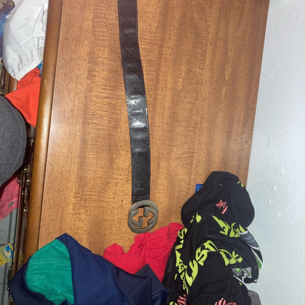 A Gucci belt it’s kinda ripped